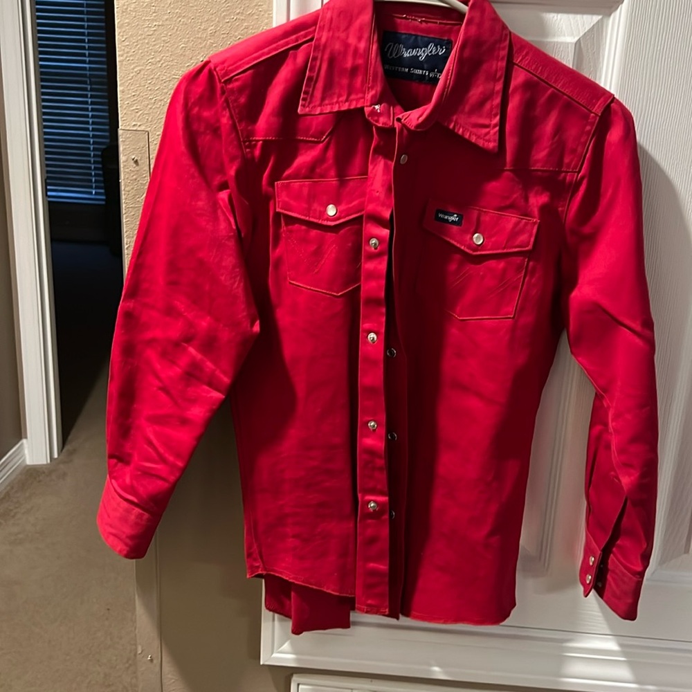 EUC Wrangler Button Down